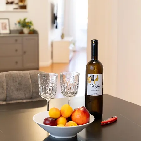 Appartement Finikoudes 3 Bedroom Seaview Flat