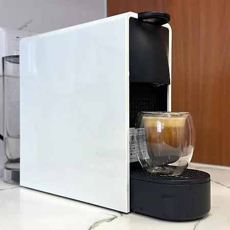 Finikoudes 3 Bedroom Seaview Flat