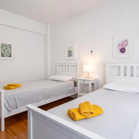 Finikoudes 3 Bedroom Seaview Flat Apartment Larnaca