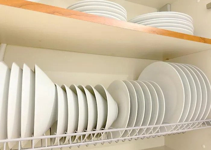 Finikoudes 3 Bedroom Seaview Flat * Larnaca