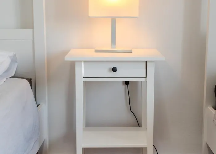 Finikoudes 3 Bedroom Seaview Flat