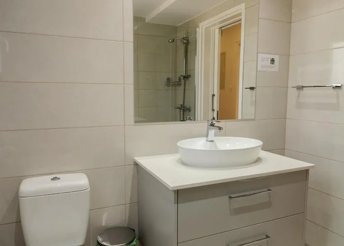 Finikoudes 3 Bedroom Seaview Flat Daire Larnaca