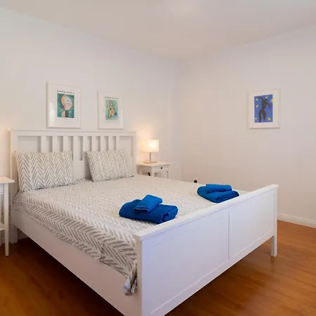 Lejlighed Finikoudes 3 Bedroom Seaview Flat