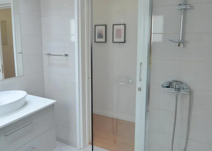 Apartamento Finikoudes 3 Bedroom Seaview Flat *