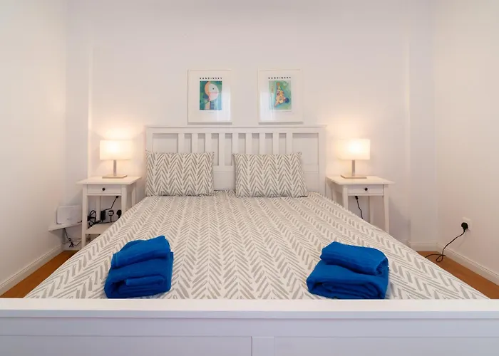 Apartamento Finikoudes 3 Bedroom Seaview Flat